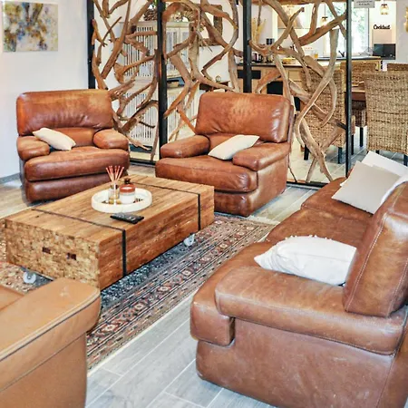 2 Bedroom Cozy In Aramon