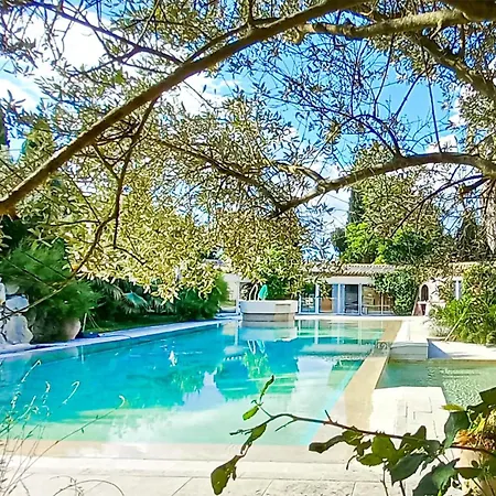 Сasa de vacaciones 2 Bedroom Cozy In